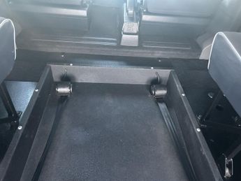 Ford Tourneo Custom 2.0 TDCi EcoBlue 130ps L/R 4 Seater Titanium Auto