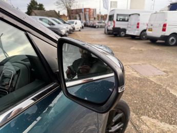 Citroen C5 Aircross 1.6 13.2kWh Black Edition e-EAT8 Euro 6 (s/s) 5dr