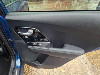 Kia Niro 1.6 GDi Hybrid 4 5dr DCT
