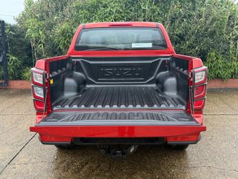 Isuzu D-max 1.9 V-Cross Double Cab 4x4 Auto