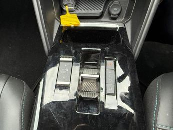 Citroen C4 1.2 PureTech Shine EAT8 Euro 6 (s/s) 5dr