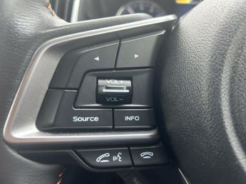 Subaru XV 2.0i e-Boxer SE Premium 5dr Lineartronic