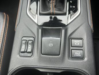 Subaru XV 2.0i e-Boxer SE Premium 5dr Lineartronic