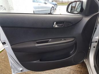 Hyundai i20 1.4 Active 5dr Auto