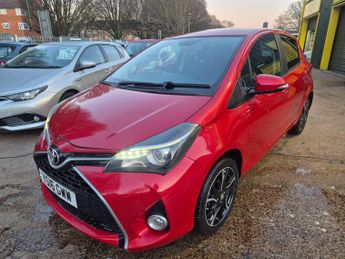 Toyota Yaris 1.33 VVT-i Design 5dr