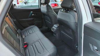 Citroen e-C4 50kWh Shine Plus Auto 5dr (7.4kW Charger)