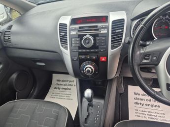 Kia Venga 1.6 2 5dr Auto