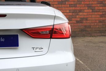 Audi A3 Cabriolet 1.4 TFSI CoD S line S Tronic Euro 6 (s/s) 2dr