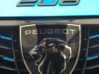 Peugeot e-208 50kWh GT Auto 5dr (7.4kW Charger)