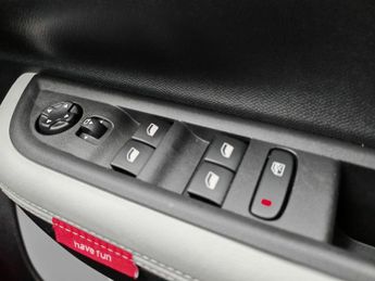 Citroen C3 Aircross 1.2 Hybrid PLUS e-DSC Euro 6 (s/s) 5dr