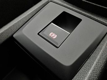 Citroen C3 Aircross 1.2 Hybrid PLUS e-DSC Euro 6 (s/s) 5dr