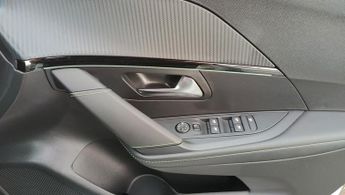 Peugeot 208 1.2 HYBRID GT e-DSC6 Euro 6 (s/s) 5dr