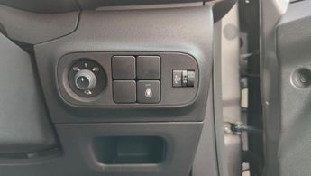 Citroen C3 1.2 PureTech Shine Plus EAT6 Euro 6 (s/s) 5dr