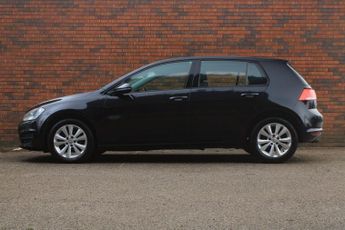 Volkswagen Golf 1.6 TDI BlueMotion Tech SE DSG Euro 5 (s/s) 5dr