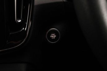 Volvo XC40 2.0 D4 R-Design Pro Auto AWD Euro 6 (s/s) 5dr
