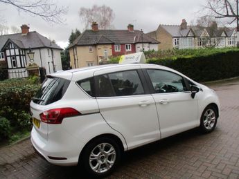 Ford B-MAX 1.6 Zetec 5dr Automatic Low Mileage SH Alloys Bluetooth