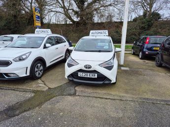 Toyota Aygo 1.0 VVT-i X-Play 5dr x-shift
