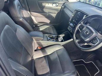 Volvo XC40 2.0 T4 Inscription 5dr AWD Geartronic