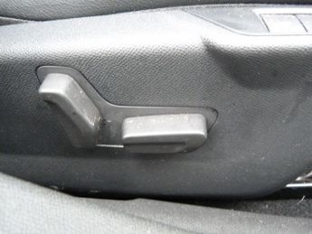 Citroen e-C4 50kWh Shine Plus Auto 5dr (7.4kW Charger)