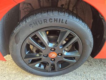 Toyota Aygo 1.0 VVT-i X-Cite 5dr x-shift