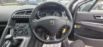Peugeot 3008 1.6 HDi 112 Allure 5dr