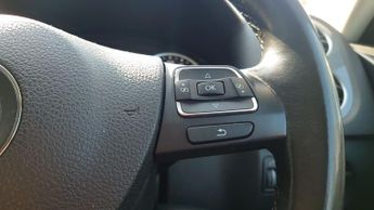 Volkswagen Tiguan 2.0 TDi BlueMotion Tech Match 5dr DSG