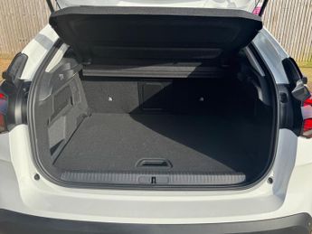 Citroen e-C4 50kWh Shine Plus Auto 5dr (7.4kW Charger)