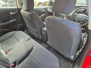 Honda Civic 1.8 i-VTEC ES 5dr Auto