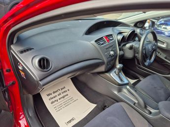 Honda Civic 1.8 i-VTEC ES 5dr Auto