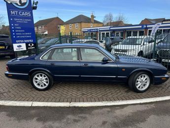 Jaguar V8 Xj Series XJ8 4.0 4dr Auto