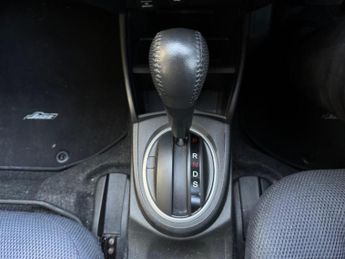 Honda Jazz 1.4 i-VTEC ES Plus 5dr CVT