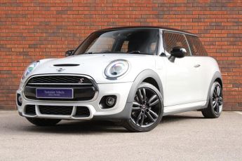 Mini Hatchback 2.0 Cooper S Sport Steptronic Euro 6 (s/s) 3dr