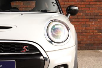 Mini Hatchback 2.0 Cooper S Sport Steptronic Euro 6 (s/s) 3dr