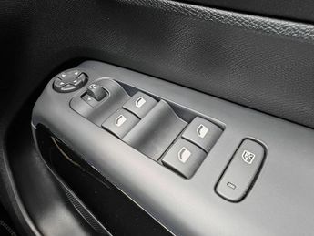 Citroen C5 Aircross 1.2 PureTech MHEV e-series e-DSC Euro 6 (s/s) 5dr