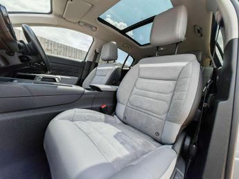 Citroen C5 Aircross 1.2 PureTech MHEV e-series e-DSC Euro 6 (s/s) 5dr