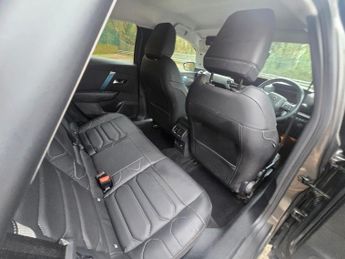 Citroen e-C4 50kWh Shine Plus Auto 5dr (7.4kW Charger)