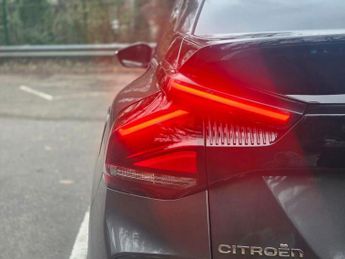 Citroen e-C4 50kWh Shine Plus Auto 5dr (7.4kW Charger)