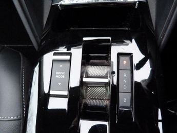 Citroen e-C4 50kWh Shine Plus Auto 5dr (7.4kW Charger)