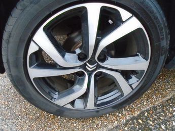 Citroen C3 1.2 PureTech Elle EAT6 Euro 6 (s/s) 5dr