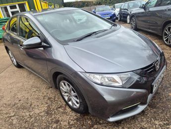 Honda Civic 1.8 i-VTEC ES 5dr Auto