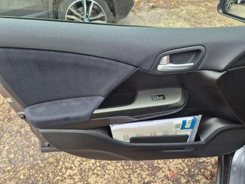 Honda Civic 1.8 i-VTEC ES 5dr Auto