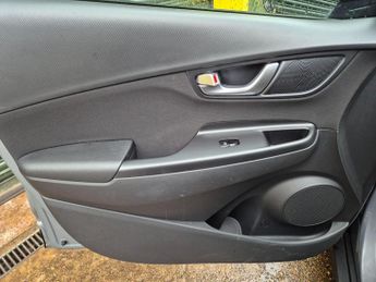 Hyundai KONA 1.6 h-GDi SE Connect DCT Euro 6 (s/s) 5dr