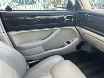 Jaguar Xj6 3.2 Sport 4dr Auto