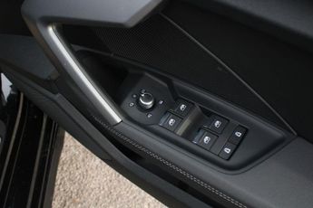 Audi A3 1.5 TFSI 35 Black Edition Sportback S Tronic Euro 6 (s/s) 5dr