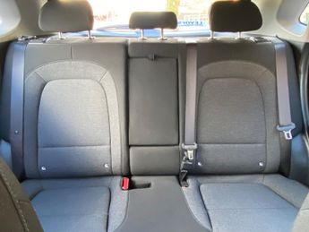 Hyundai KONA 100kW SE Connect 39kWh 5dr Auto