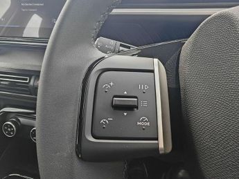 Citroen e-C3 Standard Range 44kWh PLUS Auto 5dr (7.4kW Charger)