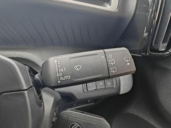 Citroen e-C3 Standard Range 44kWh PLUS Auto 5dr (7.4kW Charger)