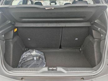 Citroen e-C3 Standard Range 44kWh PLUS Auto 5dr (7.4kW Charger)