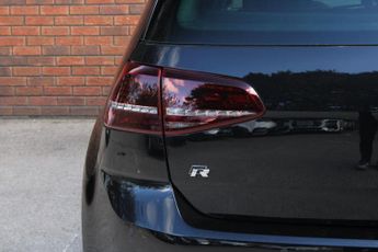 Volkswagen Golf 2.0 TSI BlueMotion Tech R DSG 4Motion Euro 6 (s/s) 5dr