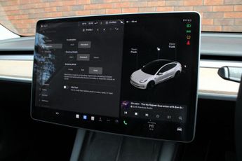 Tesla Model 3 Standard Range Plus Auto RWD 4dr